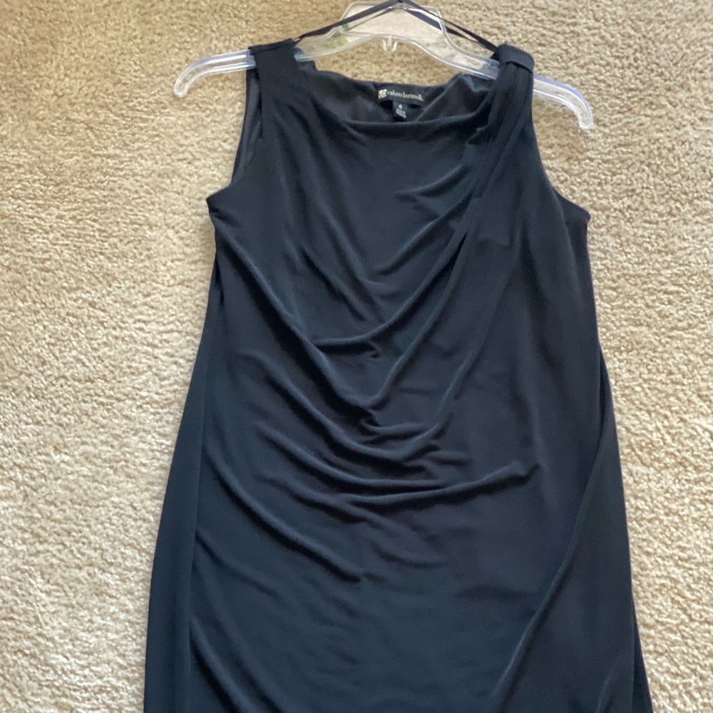 LITTLE BLACK DRESS. Size 6